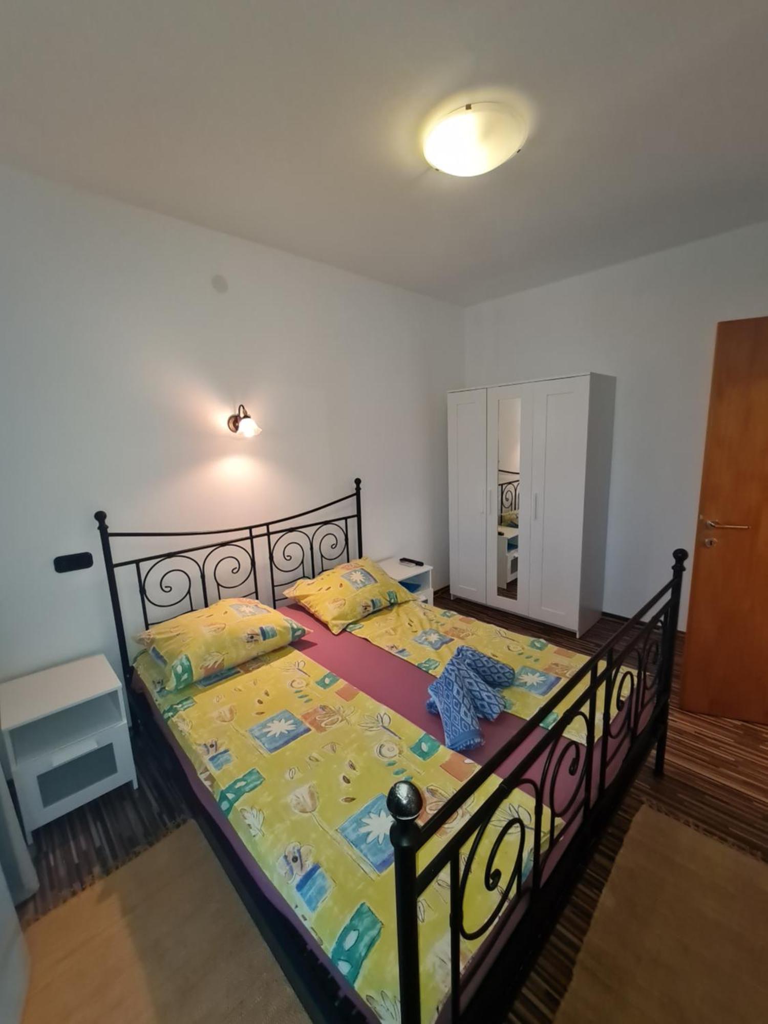 Apartment Fabic ポレッチ エクステリア 写真